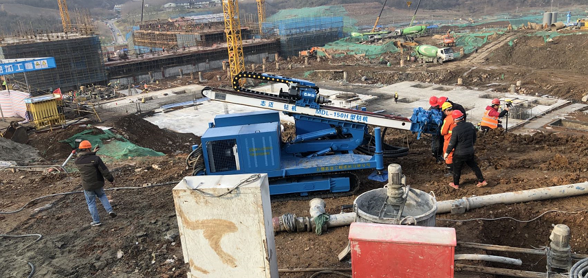 江蘇南京江寧區(qū)、囊式擴(kuò)大頭錨桿施工現(xiàn)場(chǎng)